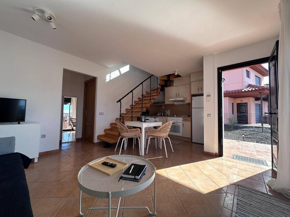 El Rincon De Carmen Villa ลาคาเรส ภายนอก รูปภาพ