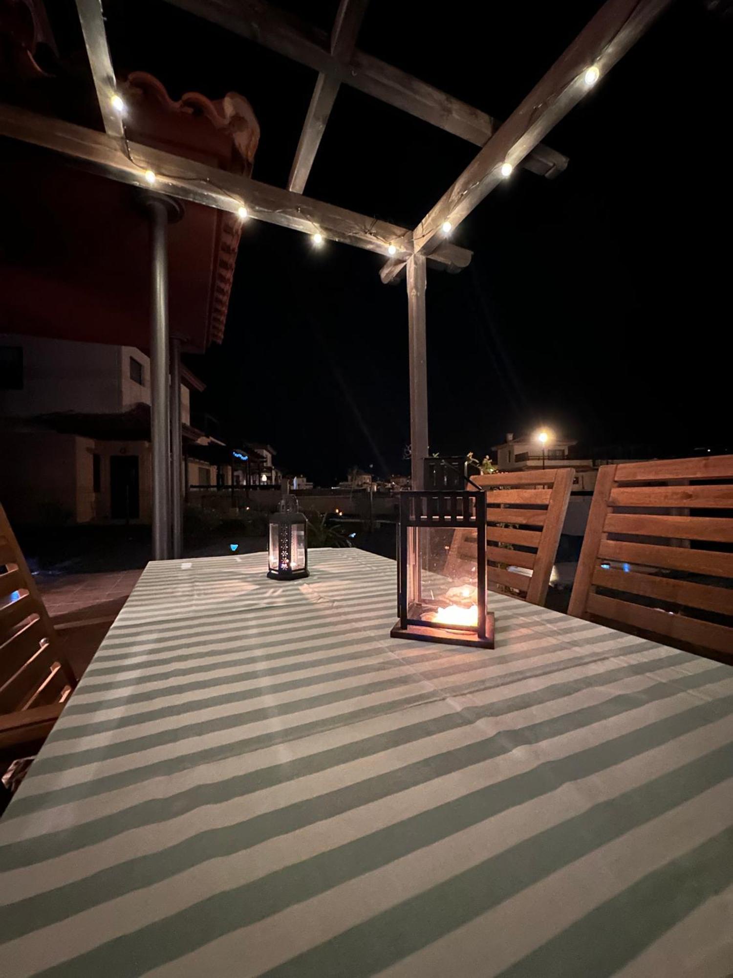 El Rincon De Carmen Villa ลาคาเรส ภายนอก รูปภาพ